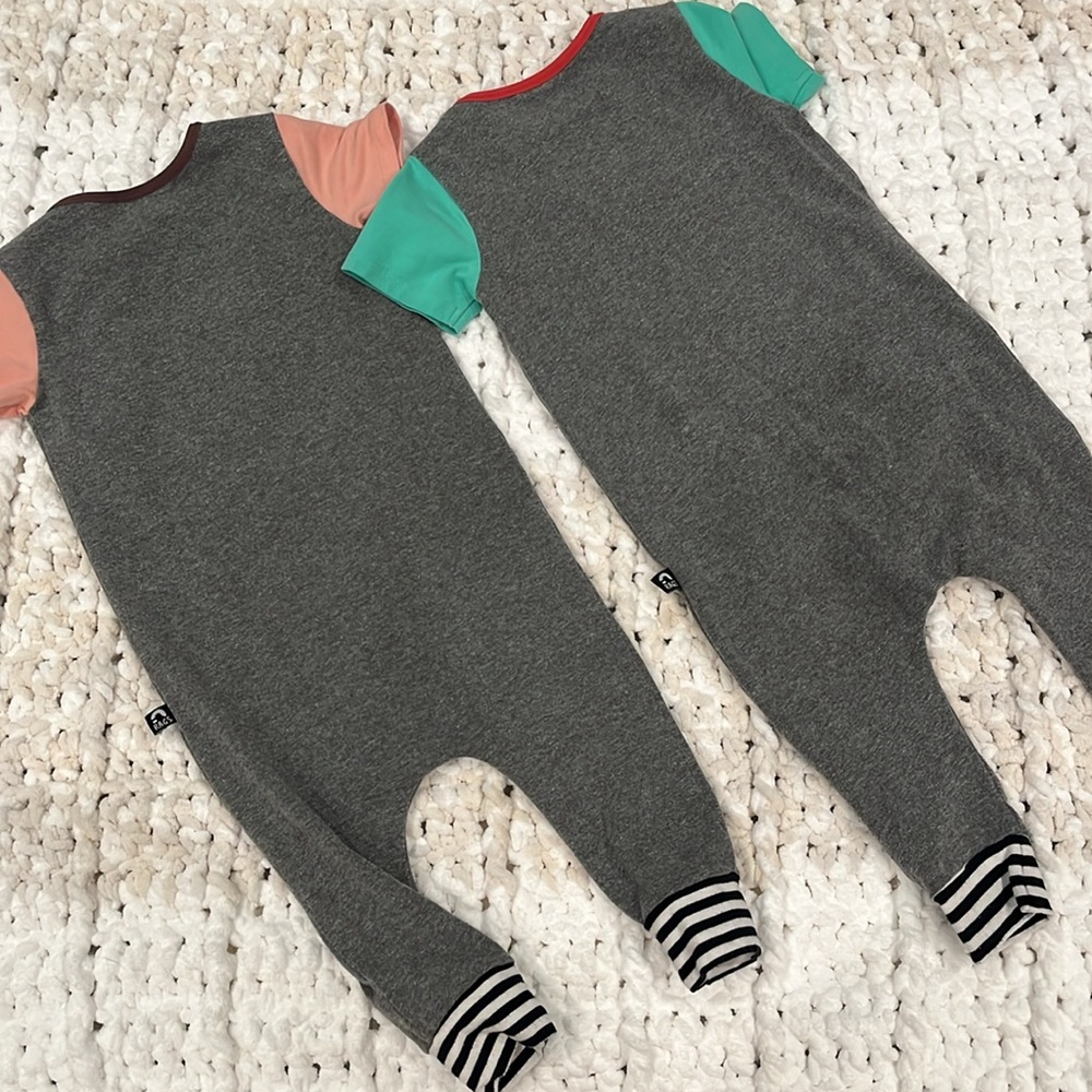 B/G twins Matching Disney Rags outfits, 12-18 months - Picture 2 of 4